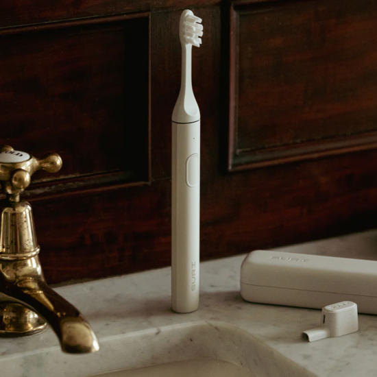 SURI 2.0 Sonic Electric Toothbrush แปรงสีฟันไฟฟ้าโซนิค กล่องพกพา UV-C ชาร์จไฟ SURI 2.0 Sonic Electric Toothbrush แปรงสีฟันไฟฟ้าโซนิค กล่องพกพา UV-C ชาร์จไฟ